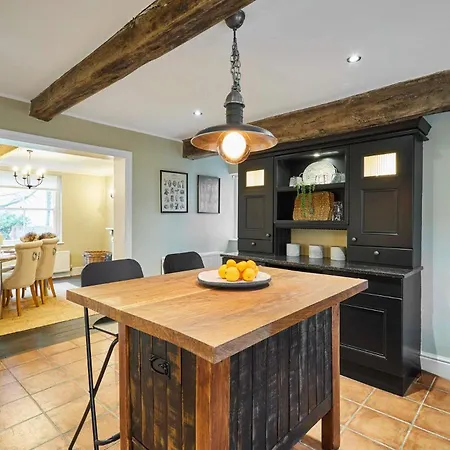 Host & - Paradise Farm Thirsk